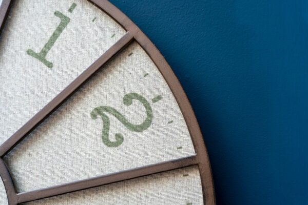 copywriting myths, copywriter facts, take two minutes, Jo Watson, agoodwriteup, copywriter, freelance copywriter, blog