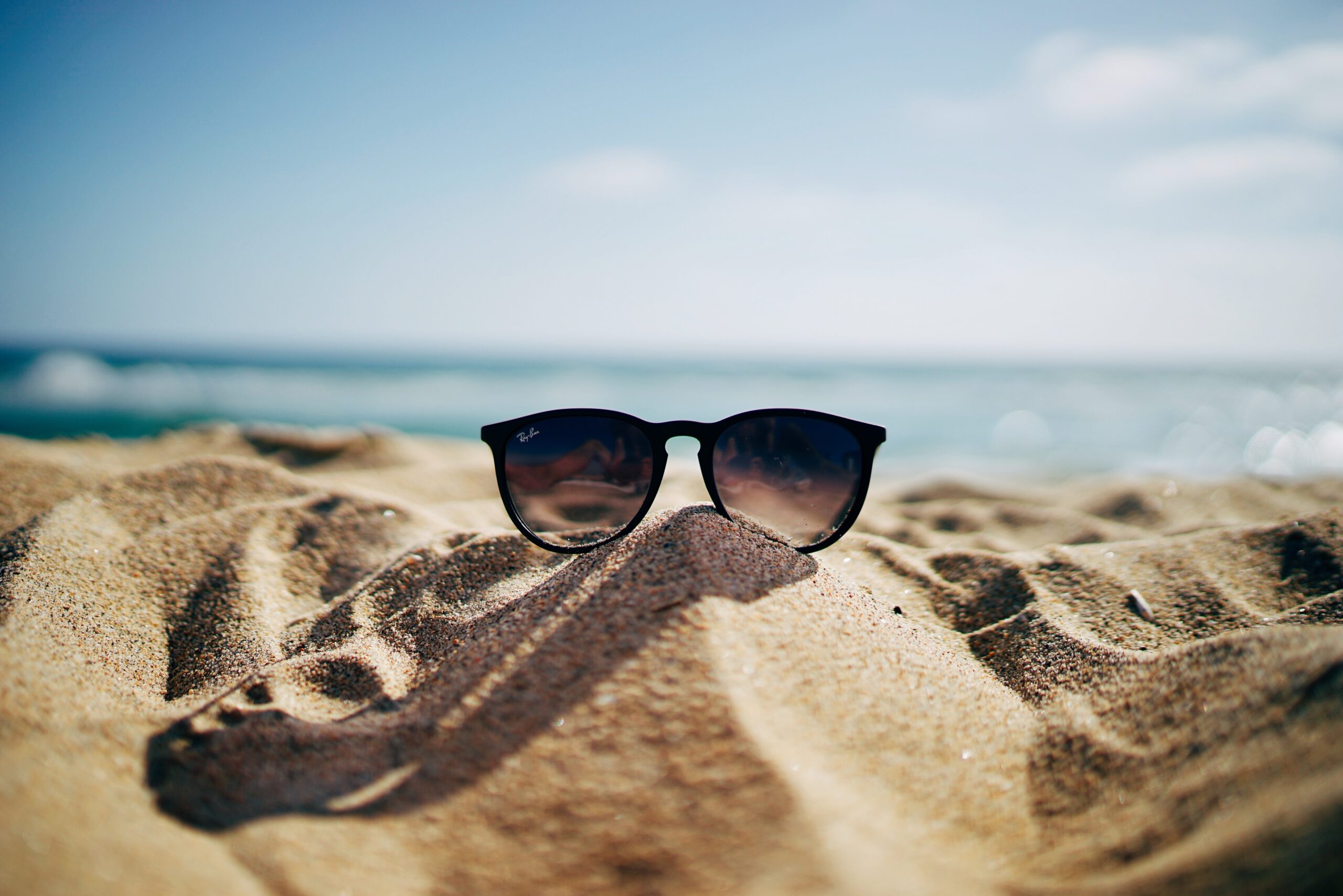 recommendation, Jo Watson, agoodwriteup, copywriter, Bolton, holiday, social media, LinkedIn, holiday, advice, work, business